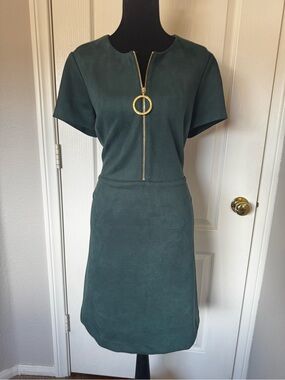 Calvin Klein Dark Green Short-Sleeve Sheath Dress with Gold Zip Ring